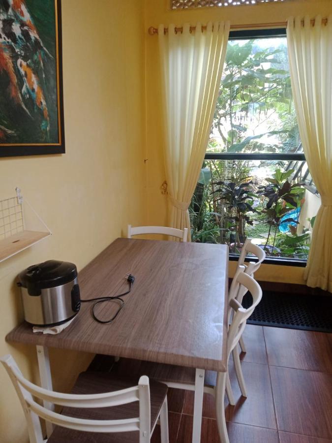 Villa Kota Bunga Cipanas 3 Kamar Baru Renovasi Full Wifi Cikundul Buitenkant foto